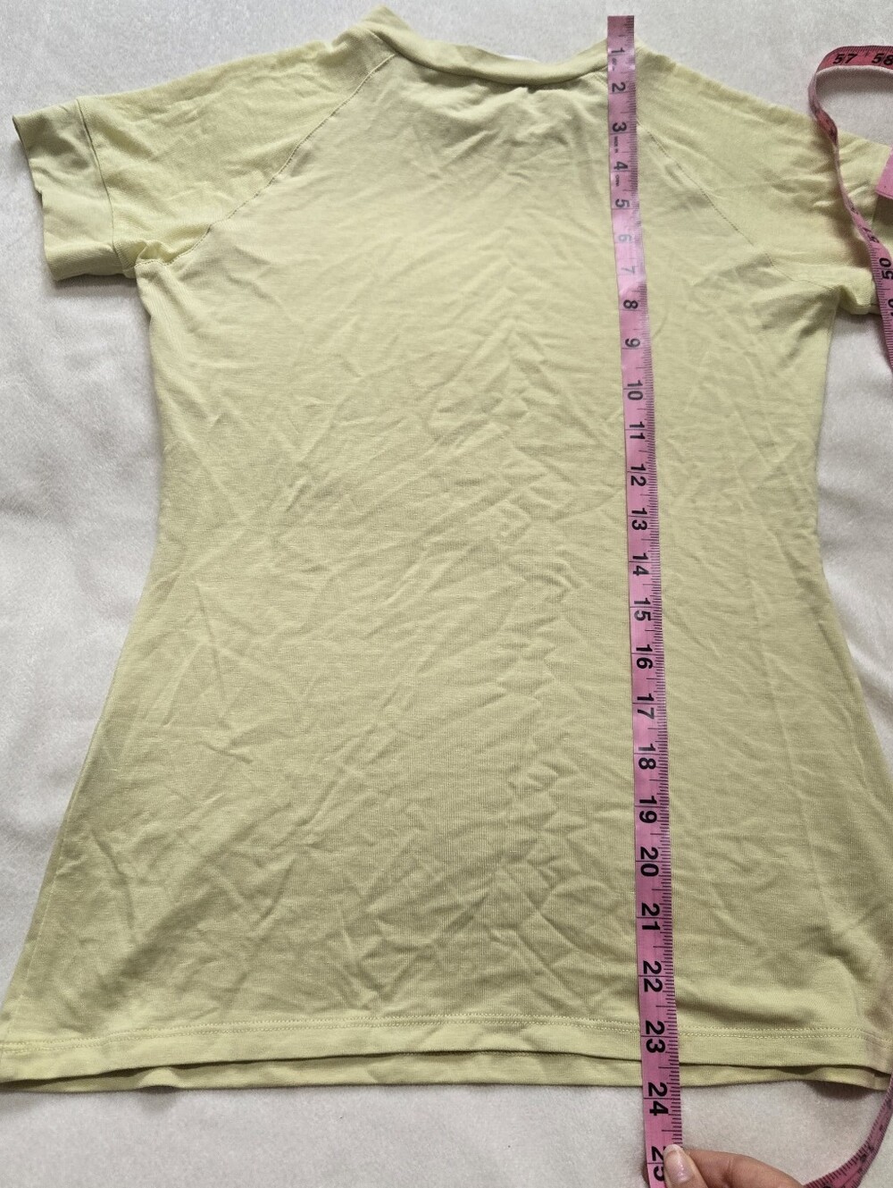 Marcella NYC Harling Short Sleeve Tee Top In Pale Yellow Size Small - Picture 5 of 5